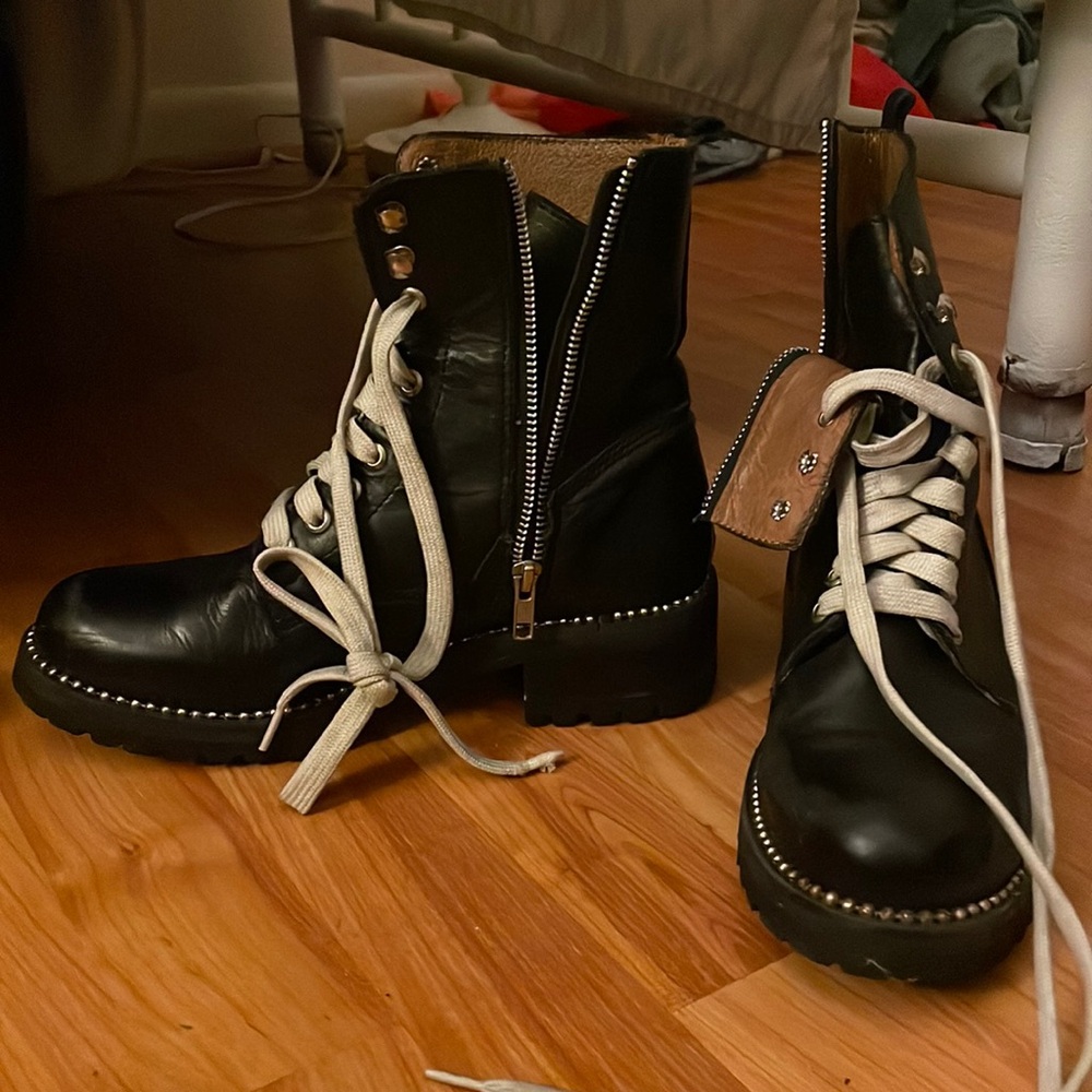 black AQUA BOOTS! Size 8 W